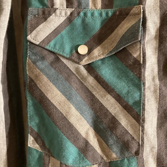 Vintage Wrangler shirt - Picture 4 of 8